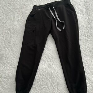 Women’s figs scrub pants